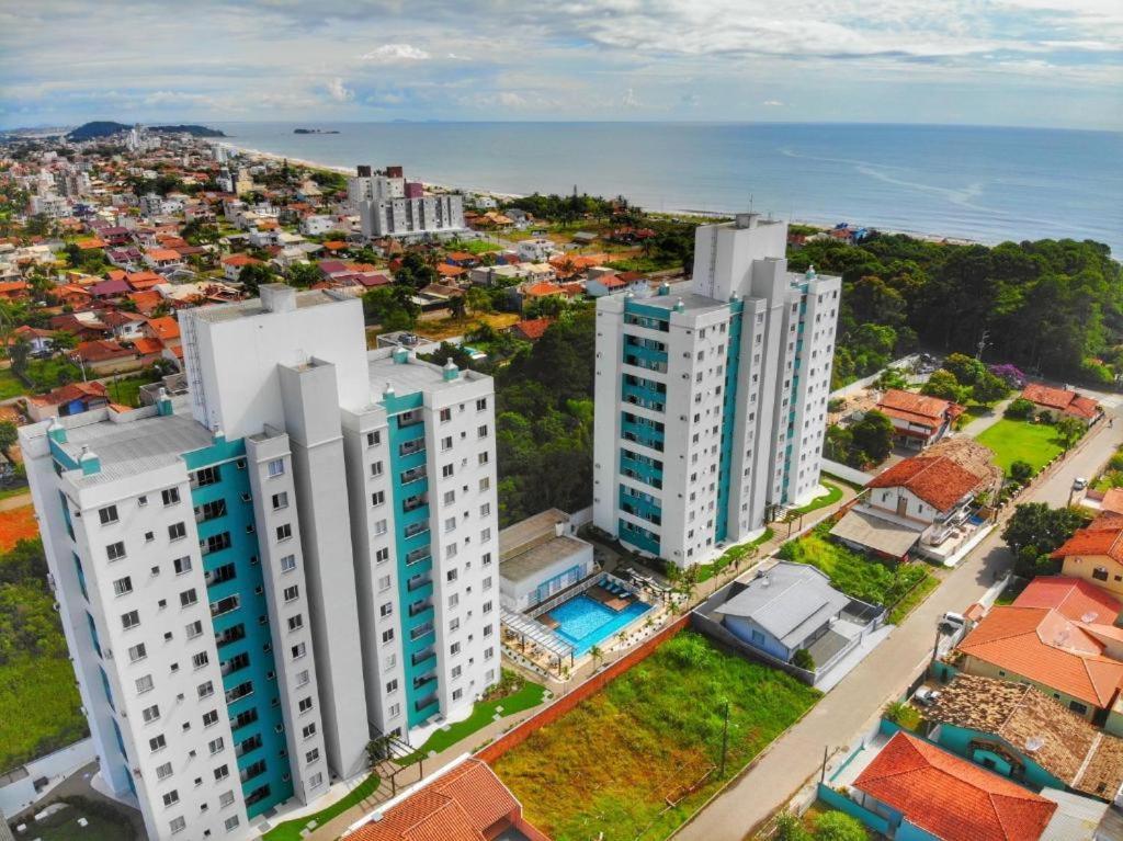 Beto Carrero Orion Club Apartment Picarras Exterior photo